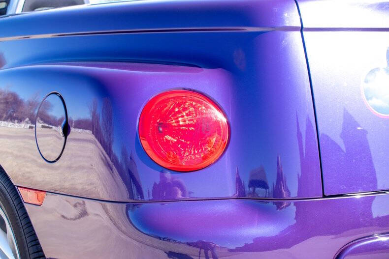 2004 Chevrolet SSR LS