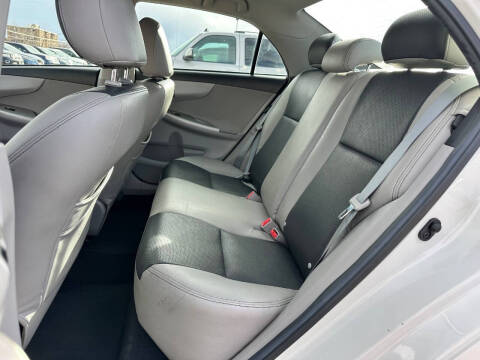 2013 Toyota Corolla LE Special Edition