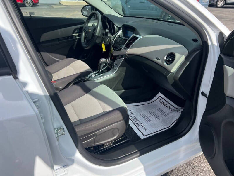 2015 Chevrolet Cruze LS Auto