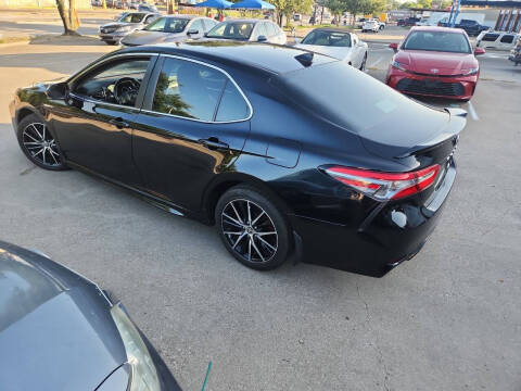 2019 Toyota Camry SE