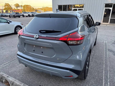 2021 Nissan Kicks SV
