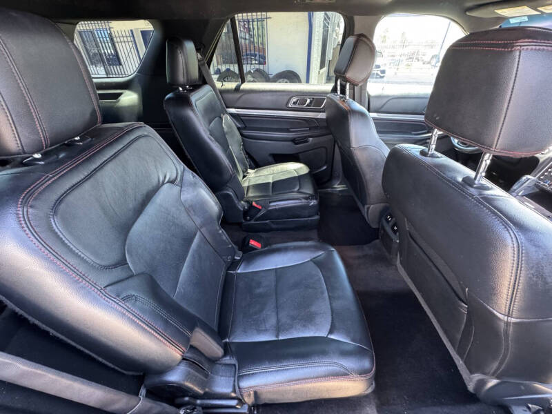 2016 Ford Explorer Sport