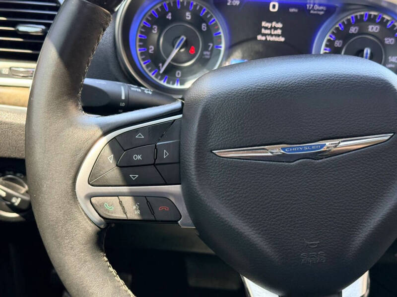 2016 Chrysler 300 C