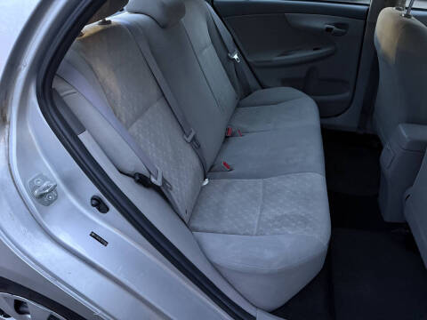 2009 Toyota Corolla LE