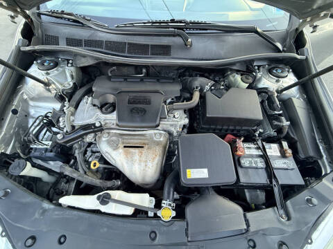 2016 Toyota Camry SE