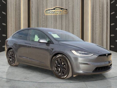 2022 Tesla Model X Plaid