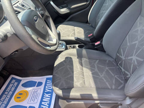 2011 Ford Fiesta SE