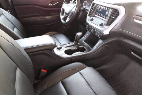 2017 GMC Acadia SLT-1