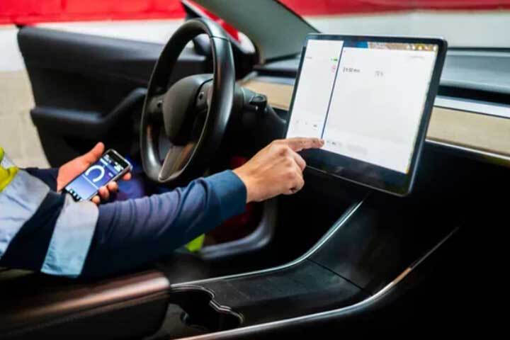 Tesla Vehicle Diagnostic
