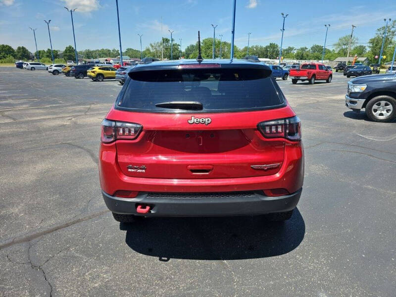 2025 Jeep Compass Trailhawk