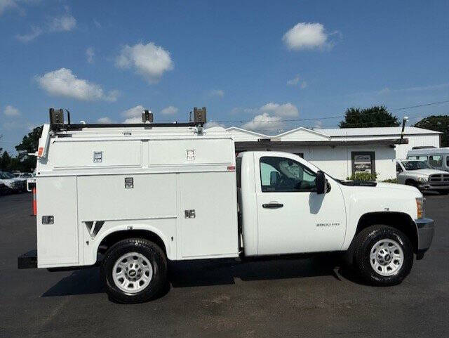2012 Chevrolet Silverado 3500HD CC