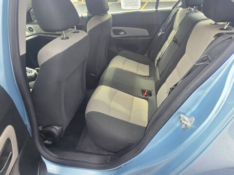 2012 Chevrolet Cruze LS
