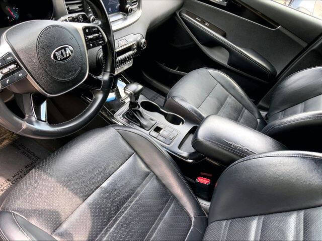 2019 Kia Sorento EX Sport