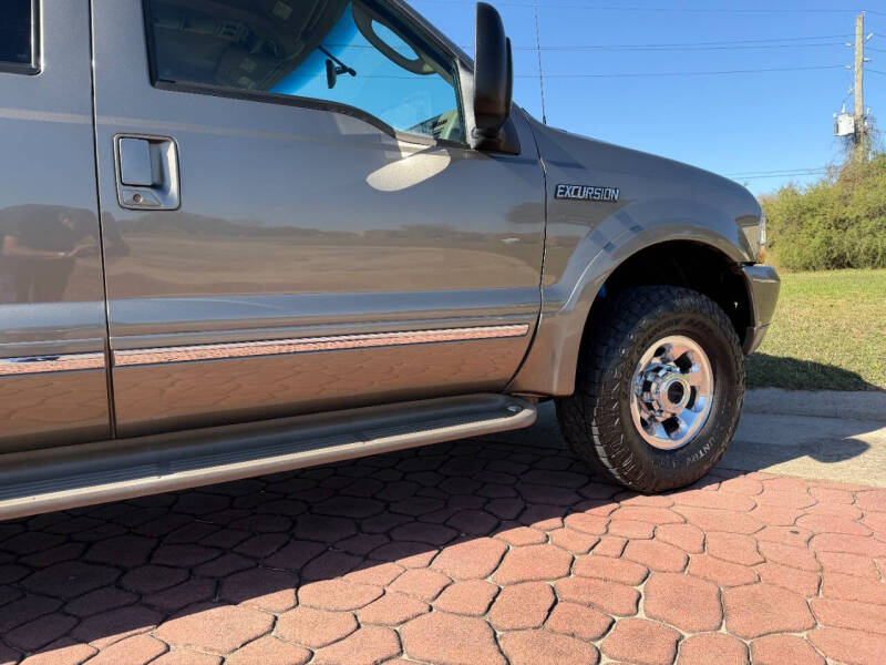2003 Ford Excursion Limited