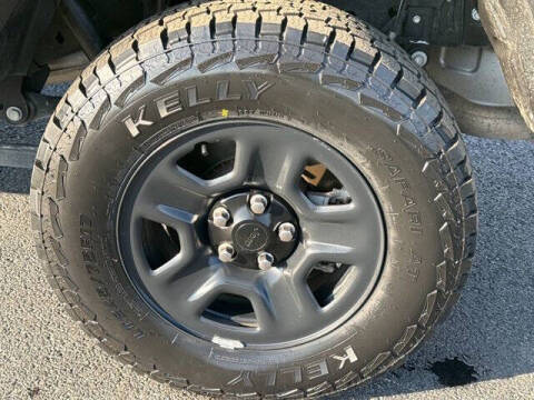 2023 Jeep Gladiator Sport