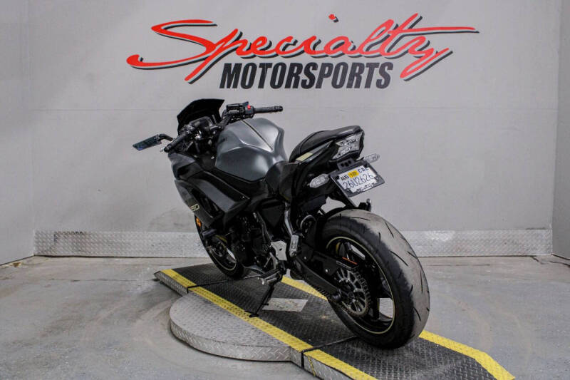 2024 Kawasaki Ninja 650 ABS