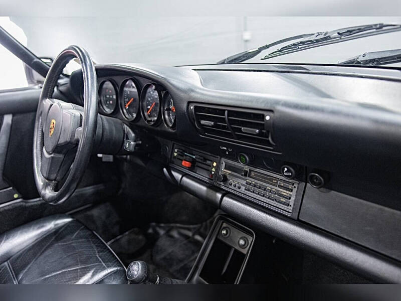 1989 Porsche 911 Carrera Speedster