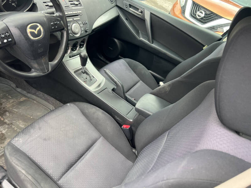 2010 Mazda MAZDA3 i Touring