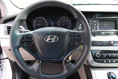 2015 Hyundai Sonata SE