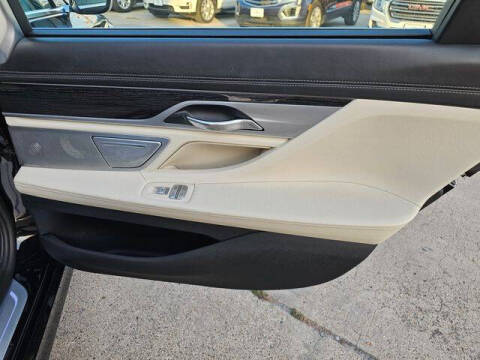 2016 BMW 7 Series 740i