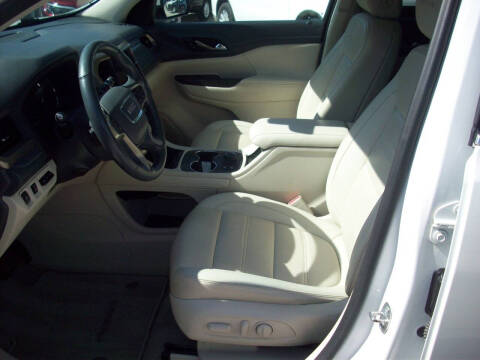 2022 GMC Acadia Denali