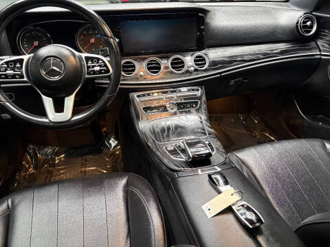 2019 Mercedes-Benz E-Class E 300
