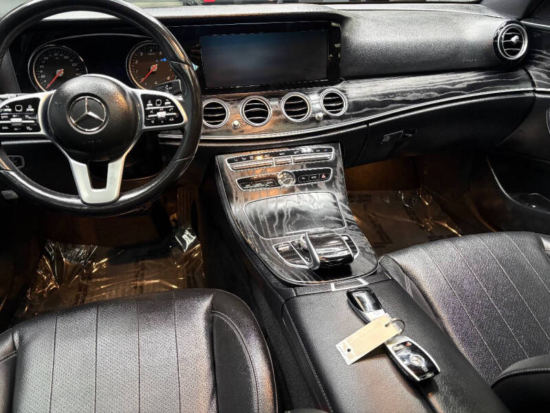 2019 Mercedes-Benz E-Class E 300