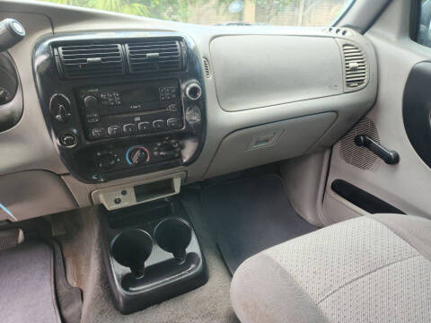 2000 Mazda B-Series B3000 SE