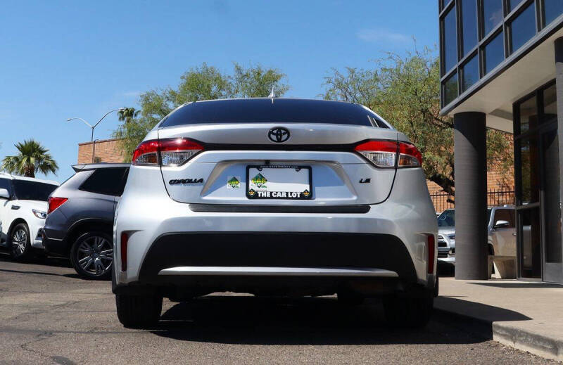 2022 Toyota Corolla LE