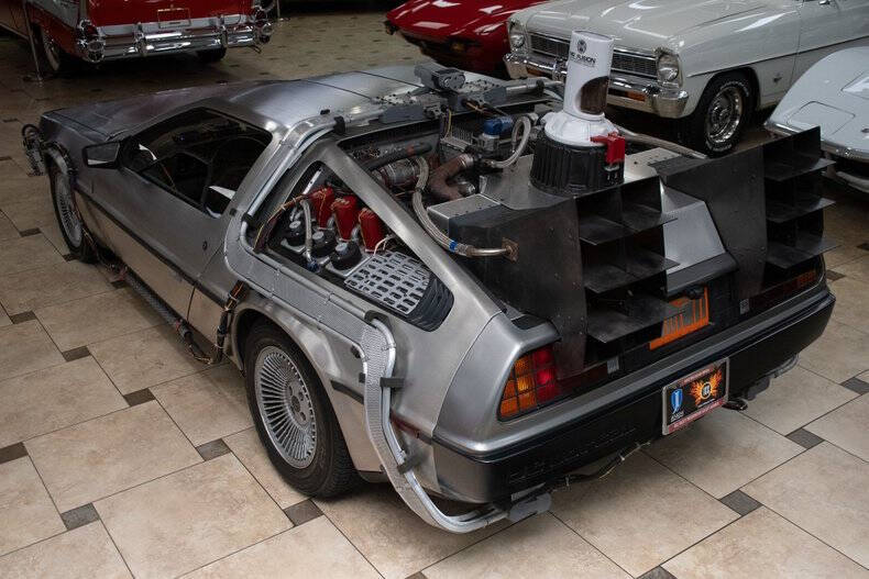 1981 DeLorean DMC-12