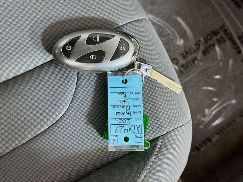 2024 Hyundai Elantra SEL