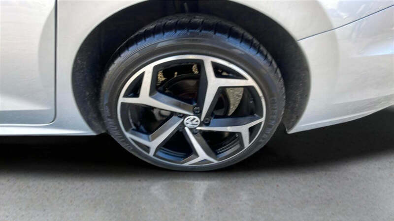 2020 Volkswagen Passat R-Line