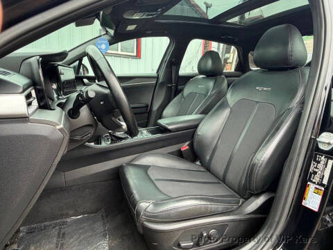 2022 Kia K5