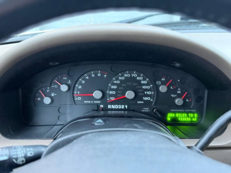 2005 Ford Explorer XLT