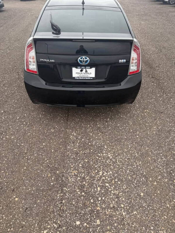 2014 Toyota Prius Two