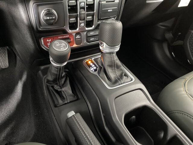 2025 Jeep Gladiator Mojave X