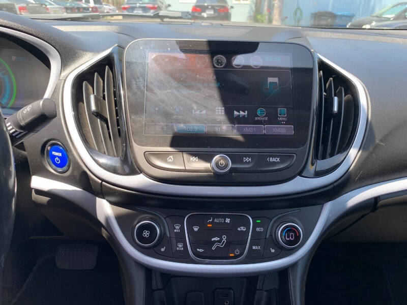 2017 Chevrolet Volt LT