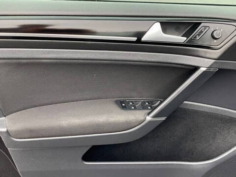 2016 Volkswagen Golf GTI