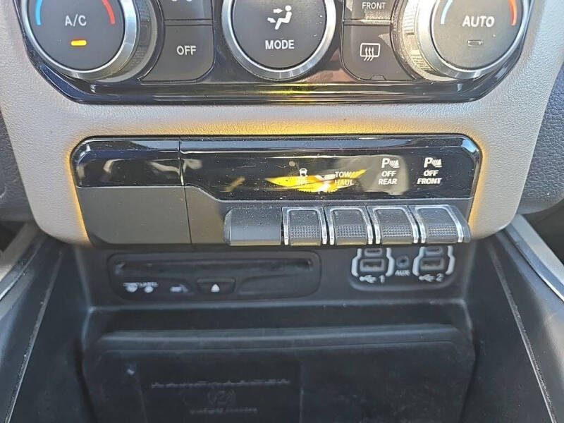 2019 RAM 1500 Laramie