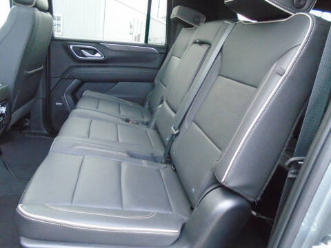 2023 GMC Yukon XL SLT