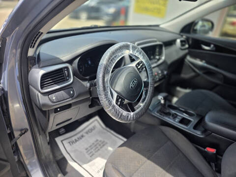 2019 Kia Sorento L