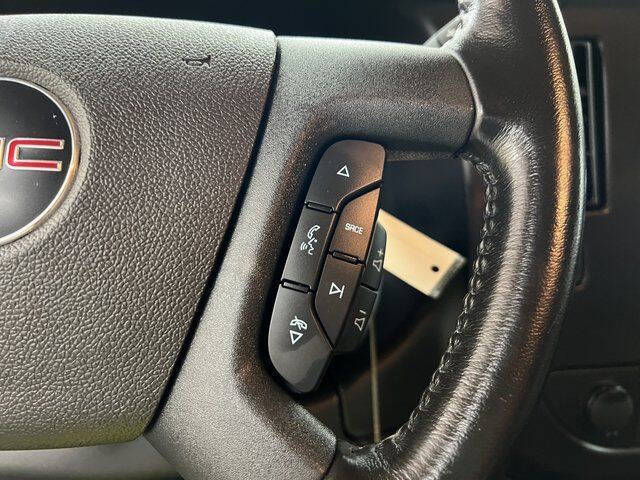 2022 GMC Savana 2500