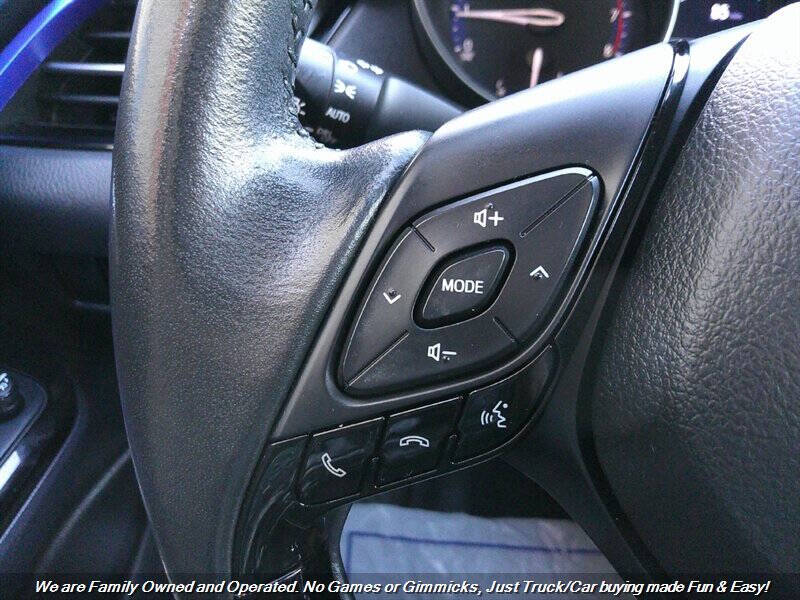 2020 Toyota C-HR XLE