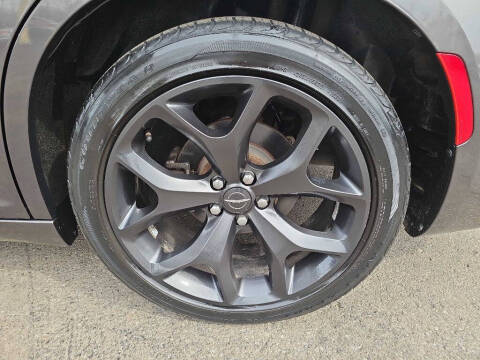 2021 Chrysler 300 S V6