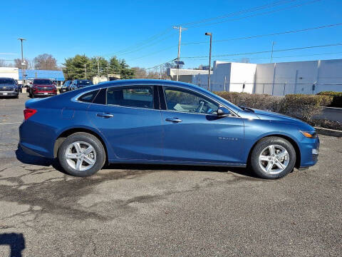 2024 Chevrolet Malibu LS