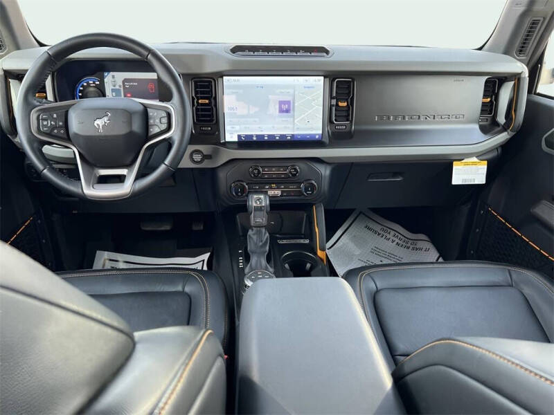 2022 Ford Bronco Badlands Advanced