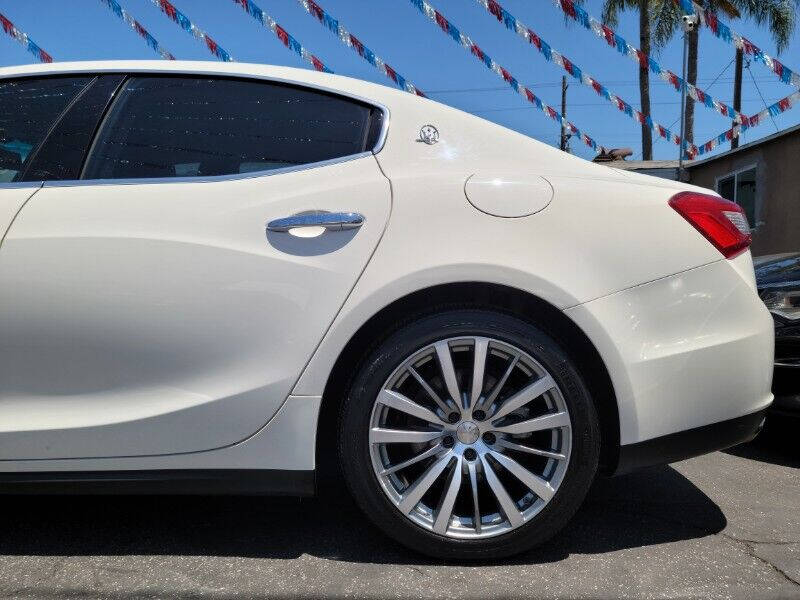 2016 Maserati Ghibli