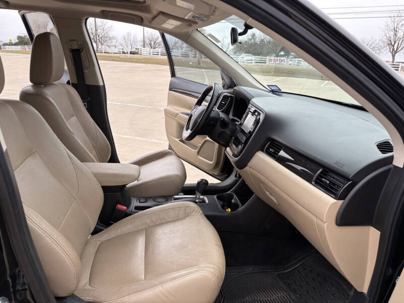 2016 Mitsubishi Outlander SEL