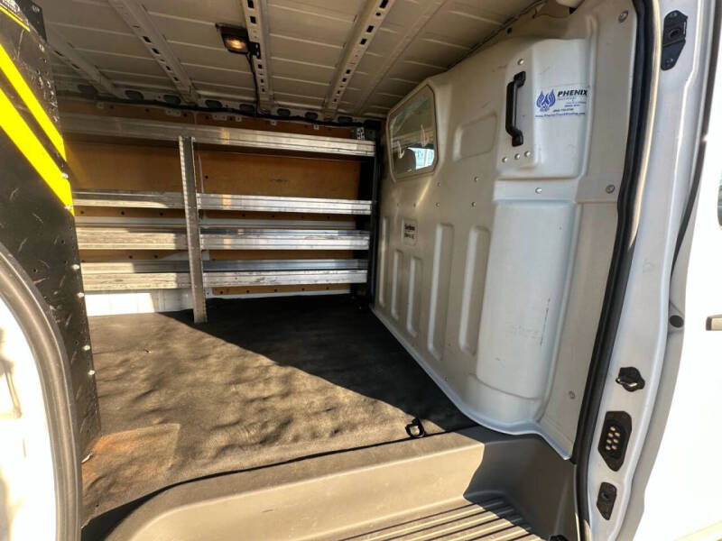 2021 Nissan NV