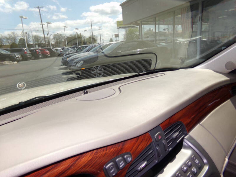 2001 Cadillac DeVille
